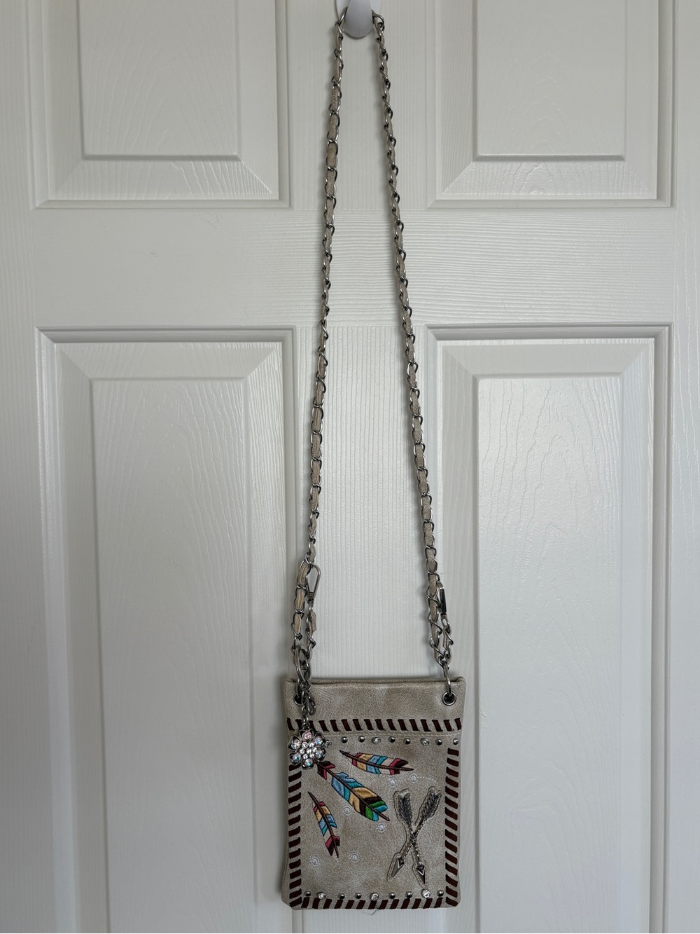 Western Faux Leather Embroidered Feather Arrow Crossbody Purse